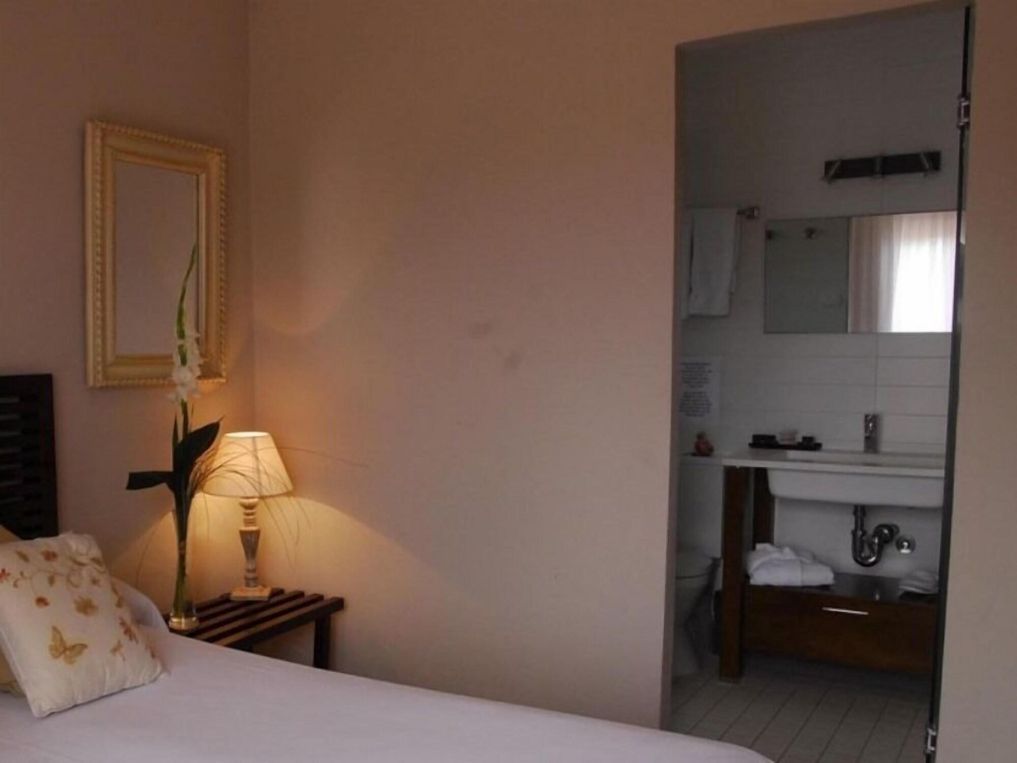 Boutique Hostal La Curandera De Salinas Sant Francesc de s'Estany Bagian luar foto