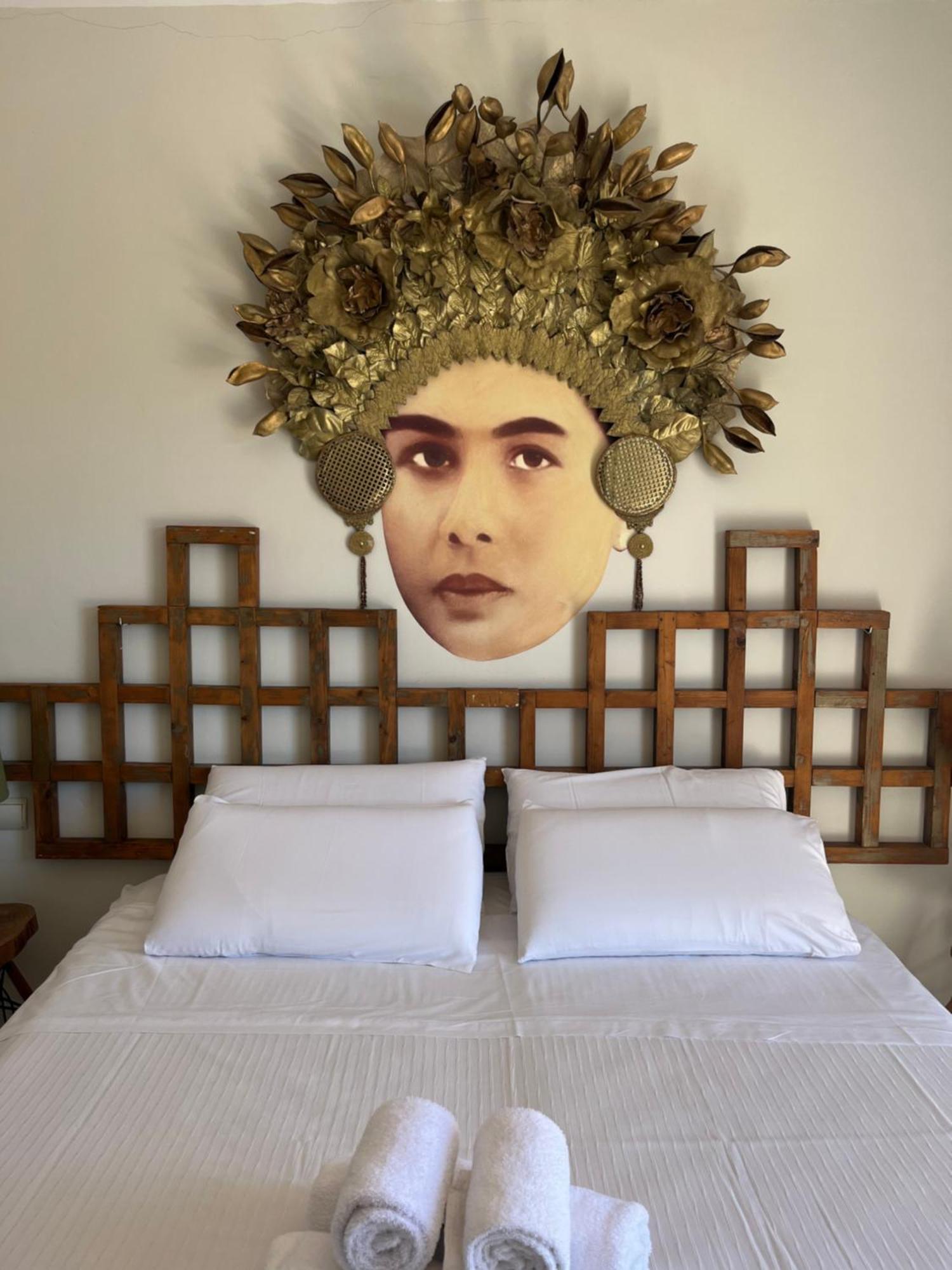 Boutique Hostal La Curandera De Salinas Sant Francesc de s'Estany Bagian luar foto